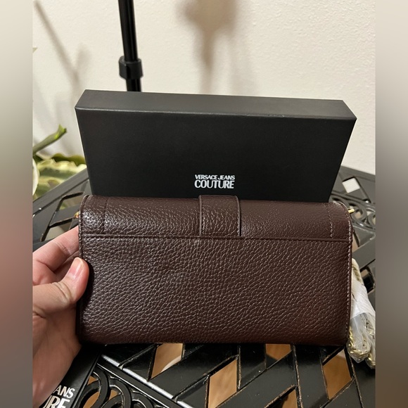 ❌SOLD❌ NWT Versace Jeans Couture Wallet on Chain - Picture 3 of 11